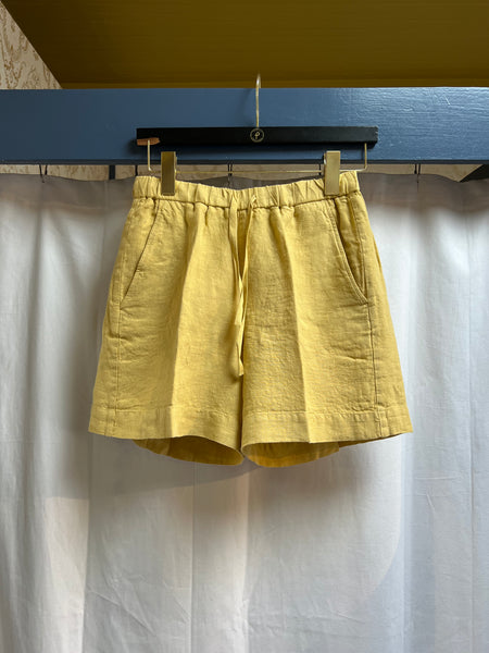 Sabine Linen Shorts in Pollen by Hartford Paris – The Perfect Provenance